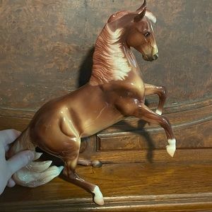 Breyer Flagship Aurelius